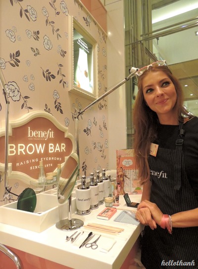 Benefit Brow Bar (36)